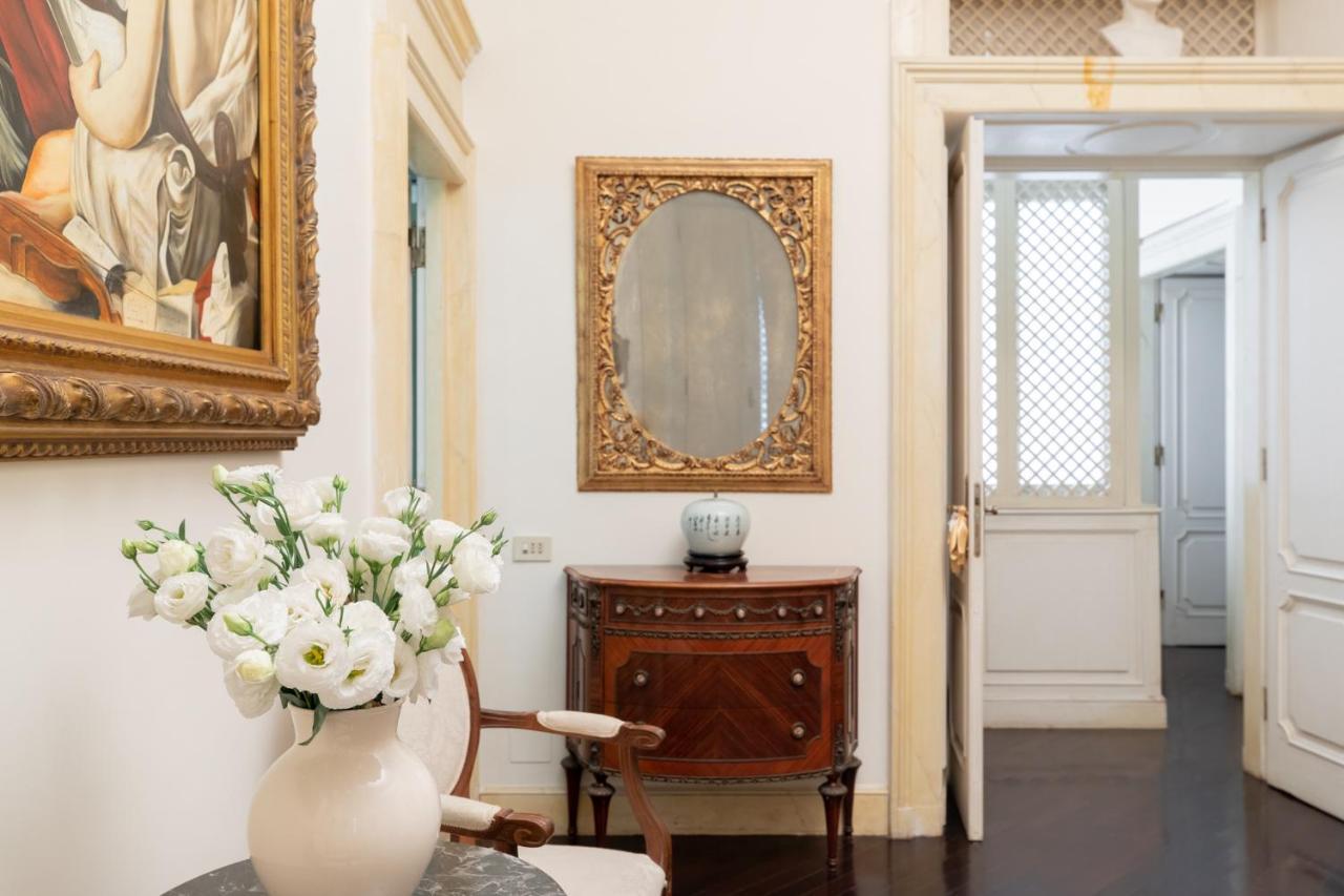 Iflat Spanish Steps Luxury And Historical Apt Apartment Roma Exterior foto
